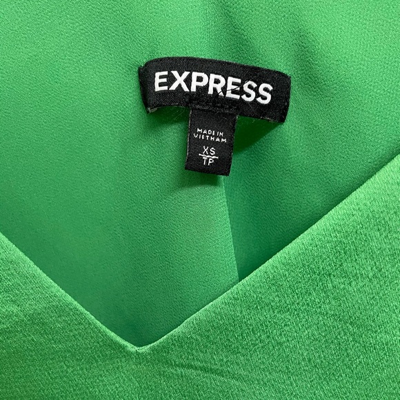 EXPRESS TOP - Picture 2 of 3